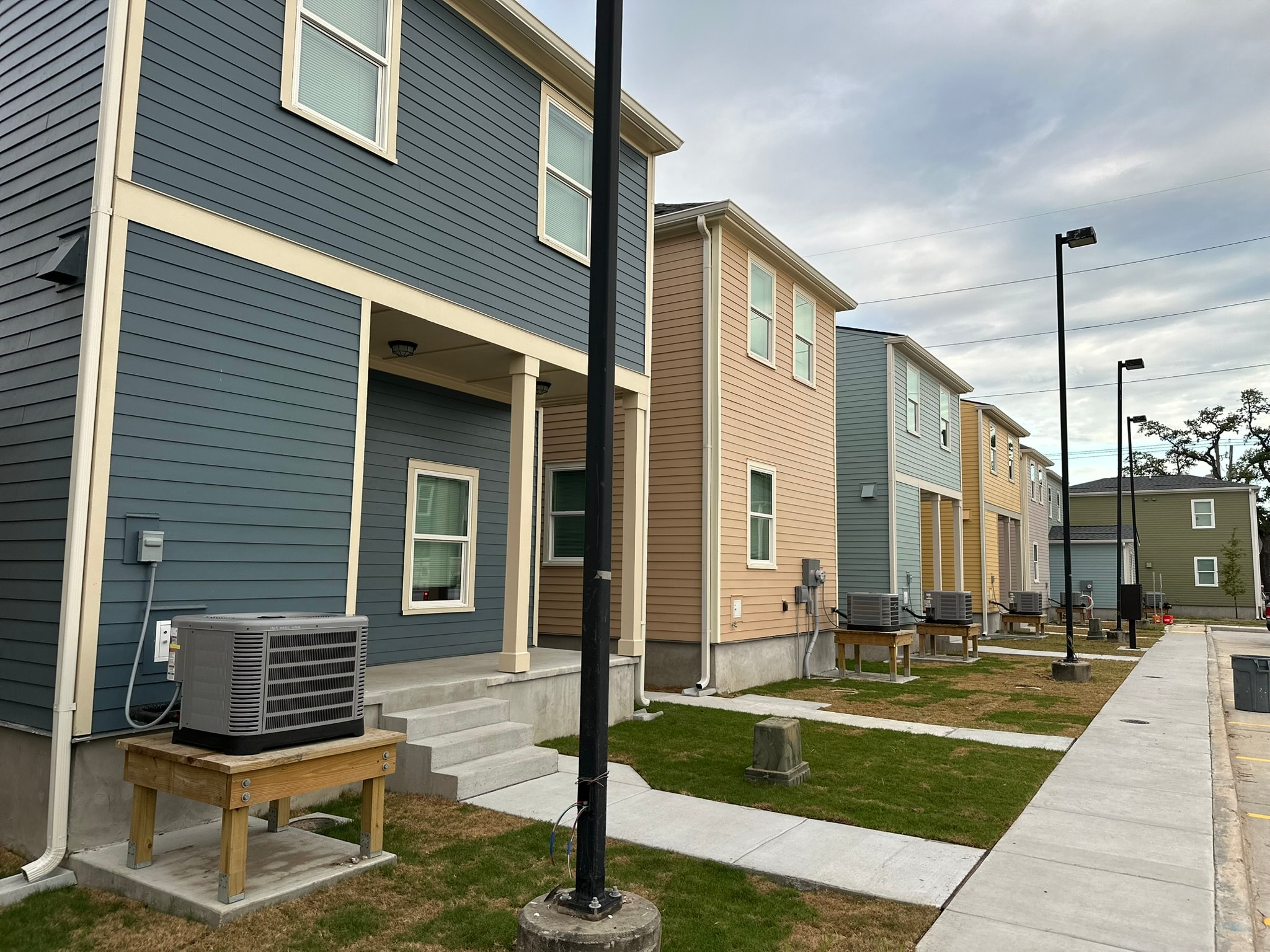 Lafitte Phase VII — completed residential streetscape